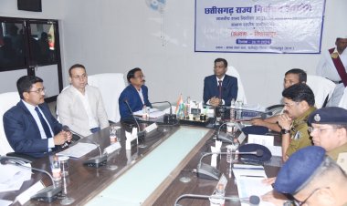 निकाय चुनाव: निर्वाचन आयुक्त ने स्थानीय निकाय चुनाव के तैयारी को लेकर की समीक्षा, ला एंड आर्डर को लेकर कहा