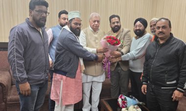 *केरल के राज्यपाल आरिफ मोहम्मद खान से बीजेपी अल्पसंख्यक मोर्चा के प्रतिनिधिमंडल ने की मुलाकात*