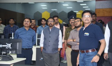 अपर मुख्य सचिव मनोज पिंगुआ ने कमांड एंड कंट्रोल सेंटर पहुंचकर आईटीएमएस प्रोजेक्ट का लिया जायजा* 