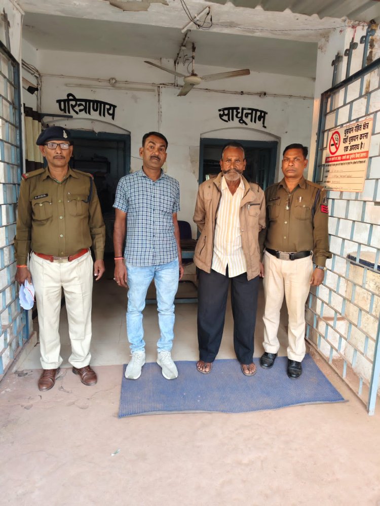 जमीन सबंधी मामले को लेकर घर मे आग लगाने वाले दो आरोपी को पुलिस ने गिरफ्तार