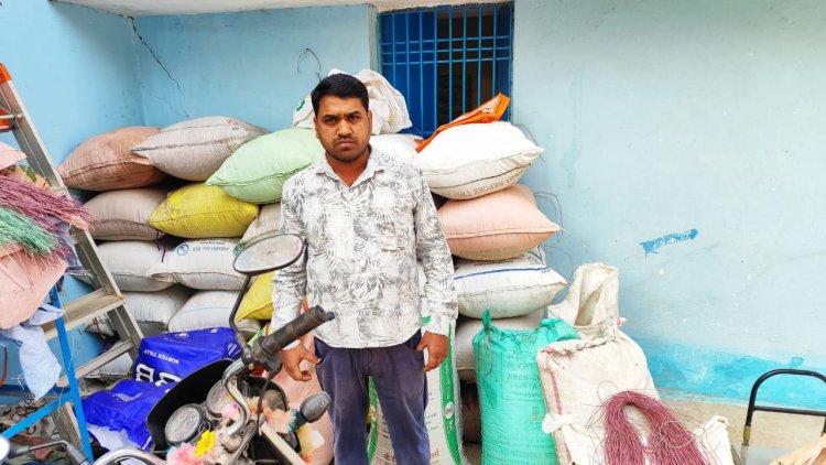 *धान के अवैध संग्रहण के खिलाफ फिर कार्रवाई,दो ठिकानों से 43  क्विंटल धान जब्त*