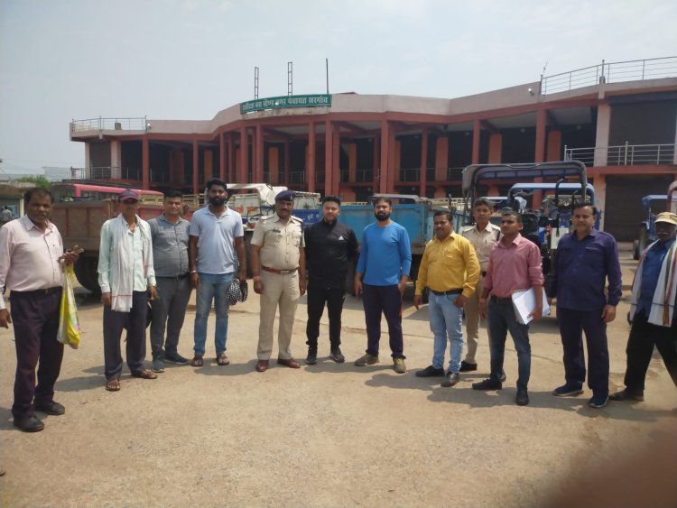 *सरगांव क्षेत्र में रेत के अवैध परिवहन पर बड़ी कार्रवाई, 01 हाइवा और 10 ट्रैक्टर जप्त