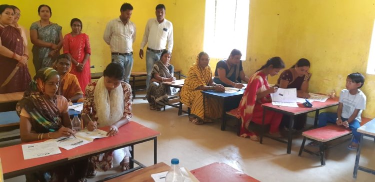 पथरिया  विकास खण्ड के 3416 असाक्षरों ने साक्षर बनने दी परीक्षा , कहा नही कहलायेंगे अनपढ़