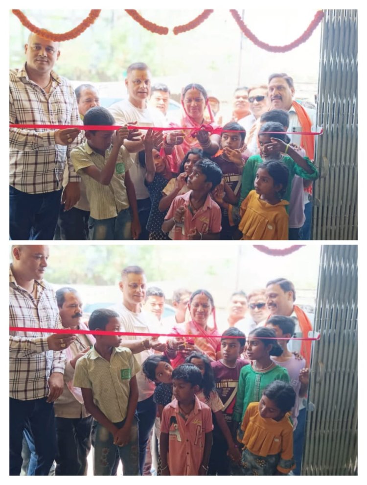 श्यामा प्रसाद मुखर्जी वार्ड में नवीन राशन दुकान एवं आंगनबाड़ी केंद्र का  उद्घाटन