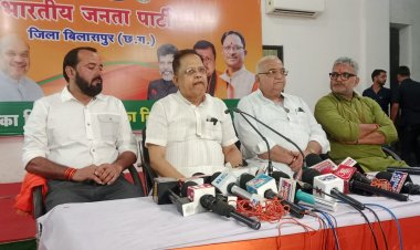 *भूपेश के बेटे कौन से पद पर,जो कांग्रेस कर रही प्रदर्शन,भ्रष्टाचारियों को बचाने कांग्रेस कर रही जनता को परेशान - अमर*,भूपेश बघेल झूठ की फैक्ट्री,कोयला आबंटन के लिए कई पत्र लिखे,परमिशन दिलवाई