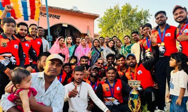 *ग्रामीण स्तरीय क्रिकेट प्रतियोगिता का समापन। हिर्री को पराजित कर छतौना टीम बनी विजेता।*