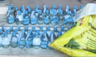 75 पाव अवैध देशी शराब के साथ एक आरोपी गिरफ्तार, भेजा जेल