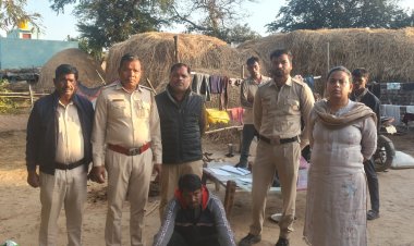 आबकारी विभाग की कार्यवाही   7.20 लीटर देशी  अवैध शराब के साथ एक आरोपी गिरफ्तार