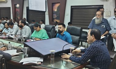 *जिले में एलपीजी, पेट्रोल और डीजल की पर्याप्त उपलब्धता, कलेक्टर ने अफवाहों पर ध्यान नहीं  देने की अपील*