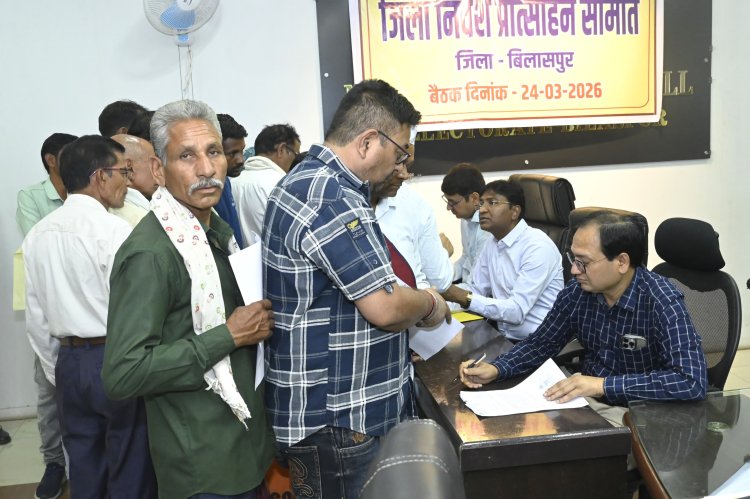 *कलेक्टर ने जनदर्शन में सुनी आमलोगों की समस्याएं : संबंधित अधिकारियों को त्वरित कार्यवाही के निर्देश* 
