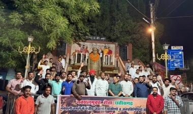 *बस्तर के नक्सल मुक्त घोषित होने पर भाजयुमो ने  वीर शहीदों को दी श्रद्धांजलि*