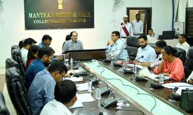 *समय-सीमा बैठक में पेयजल व्यवस्था, जल संरक्षण और पौधरोपण की समीक्षा,जल संरक्षण के कार्यों में जनभागीदारी पर कलेक्टर ने दिया जोर*