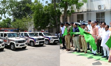 *जिले को मिली 24 अत्याधुनिक डायल-112 वाहन सेवा की सौगात*: उपमुख्यमंत्री अरूण साव ने कहा- संकट में आमजन का सबसे बड़ा सहारा बन रही 112 सेवा।*वाहनों को हरी झंडी दिखाकर किया गया रवाना*