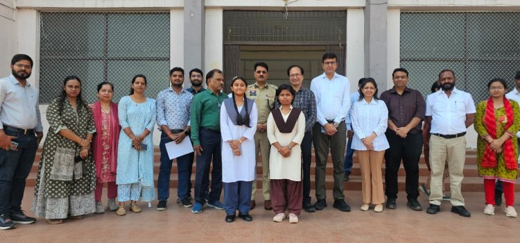 *कलेक्टर ने मेधावी विद्यार्थियों का किया सम्मान, प्रयास विद्यालय के परिणामों की सराहना*,प्रयास विद्यालय के छात्र-छात्राओं ने रचा सफलता का नया कीर्तिमान*