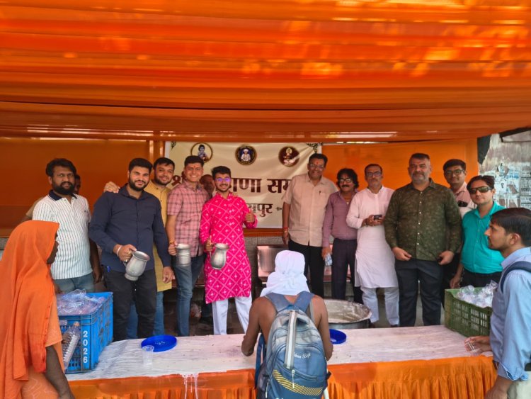 *लोहाणा समाज के द्वारा पुरुषोत्तम मास के अवसर पर अपने आराध्य संत श्रीजालाराम बापा के परम वचनों को ध्यान में रखते हुए सेवा कार्य का किया गया आयोजन, समाज के सदस्य रहे मौजूद*