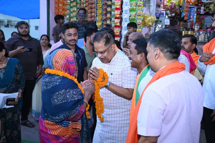 *वार्ड 29 उप चुनाव : भाजपा के पक्ष में माहौल बनाने अमर अग्रवाल ने किया जन संपर्क, कार्यकर्ताओं में भरा उत्साह*