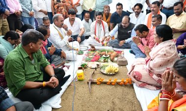 *केंद्रीय राज्य मंत्री  तोखन साहू एवं उप मुख्यमंत्री अरुण साव ने दी लगभग 10 करोड़ के विकास कार्याें की सौगात : उप मुख्यमंत्री ने की मुक्तिधाम के लिए 50 लाख और सामुदायिक भवन के लिए 1 करोड़ रुपये की घोषणा*  
