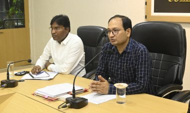*टीएल बैठक में सीएम हेल्पलाइन सहित योजनाओं की समीक्षा,प्रधानमंत्री सूर्य घर योजना की धीमी प्रगति पर कलेक्टर ने जताई नाराजगी अभियान में तेजी लाने के निर्देश दिए*एग्रीस्टैक पंजीयन में समितिवार लक्ष्य हर हाल में पूरा करें