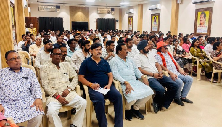 *अपनी अपार लोकप्रियता की वजह से आज 22 राज्यों में भाजपा की सरकार है इसके साथ ही लगातार 12 वर्षो तक केन्द्र में प्रधानमंत्री  नरेन्द्र मोदी के नेतृत्व में भाजपा की सरकार है - प्रेम प्रकाश पाण्डेय*