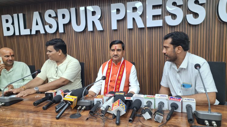 *पंच से पार्लियामेंट तक का सफर : केंद्रीय राज्य मंत्री तोखन साहू ने पत्रकारों के बीच रखा बिलासपुर के विकास का पूरा रोडमैप,"पहुना" बनकर पहुंचे बिलासपुर प्रेस क्लब*